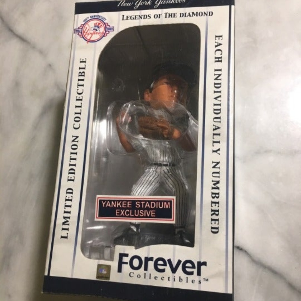 YANKEE STADIUM EXCL BUBBLE HEAD MATSUI